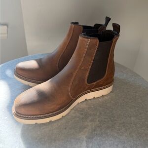 Women’s Brown Alpine Design Chelsea Boots